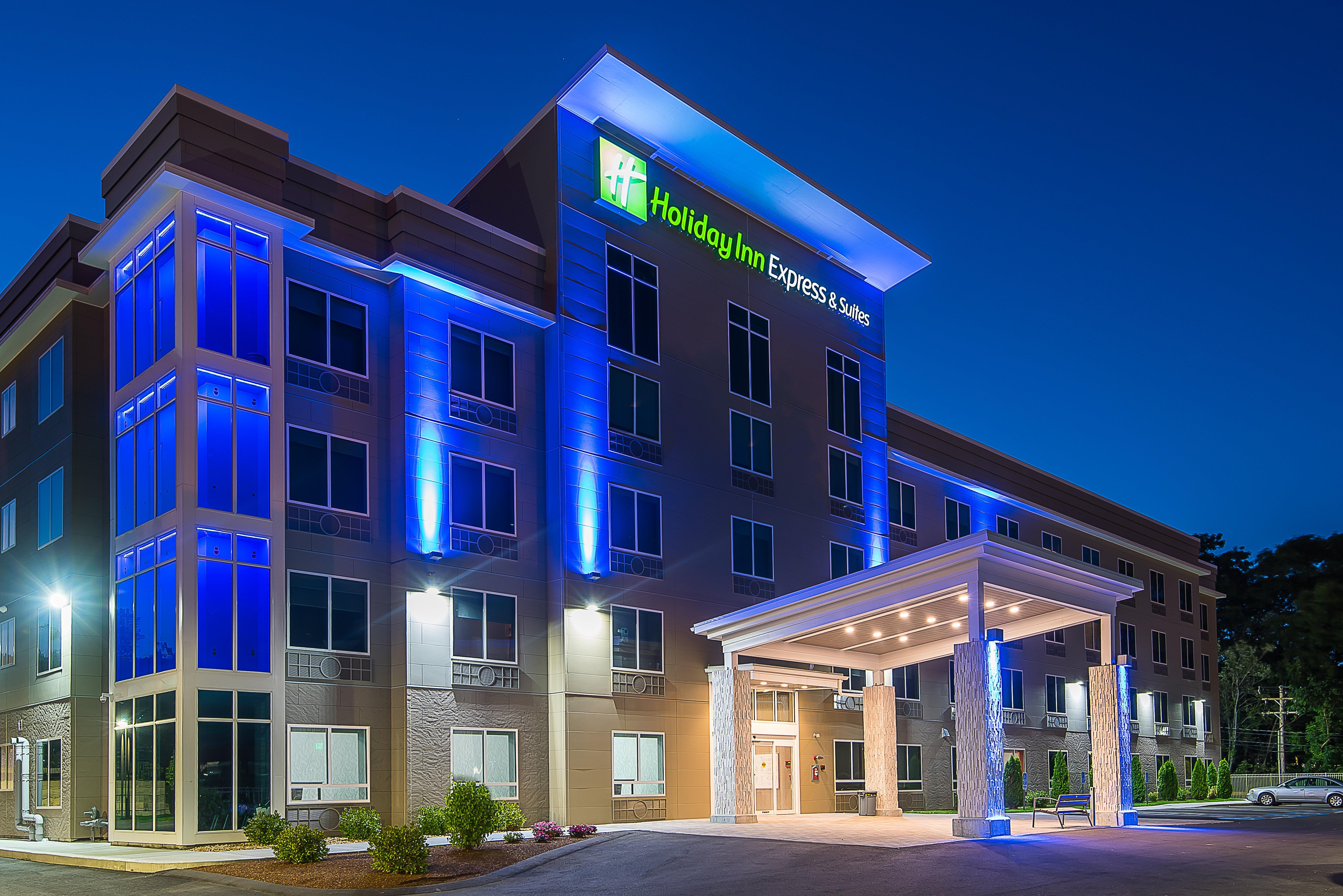 Holiday Inn Express & Suites Norwood, An Ihg Hotel Buitenkant foto
